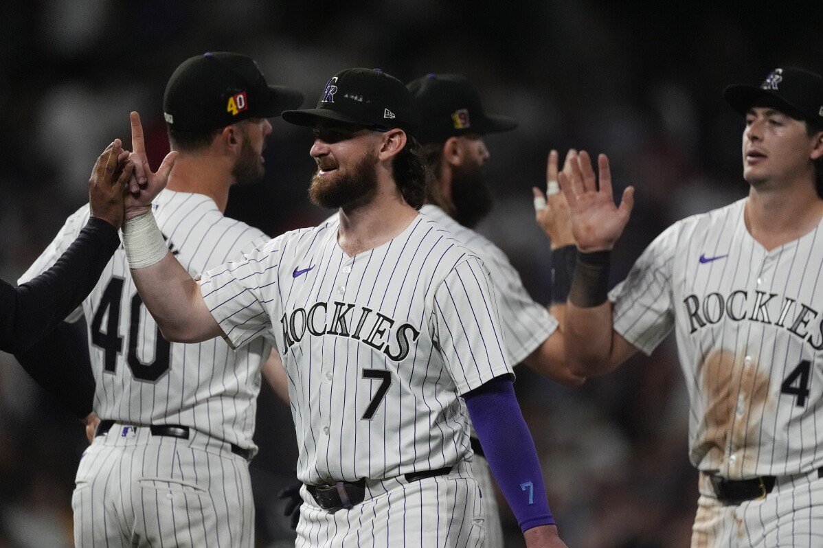 Brendan Rodgers, Charlie Blackmon homecoraano aiutano i Rockies a battere i Padres 7-3